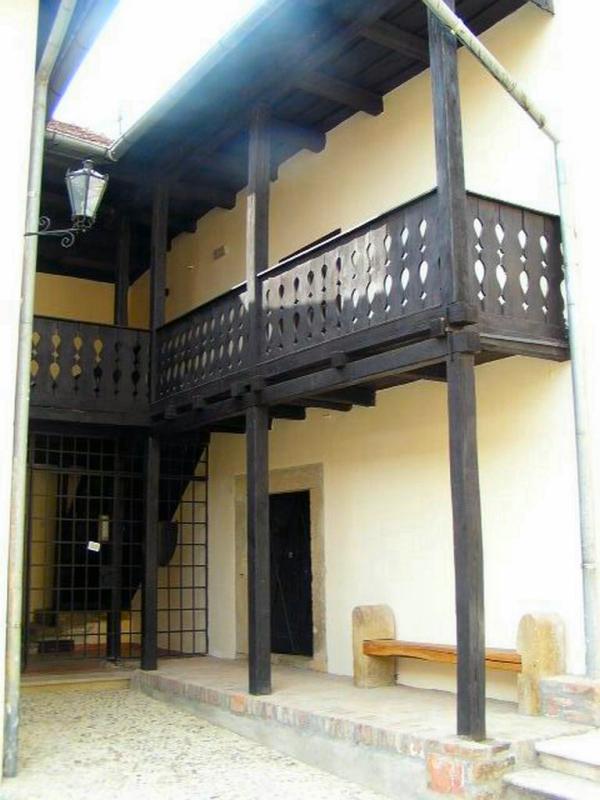 Križevci Municipal Museum, facade detail 