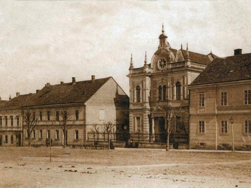 Synagougue in Strossmayer Square in  Križevci,  early 20th century