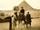 Fran Gundrum na putovanju u Egiptu 1902. godine, ispred Keopsove piramide